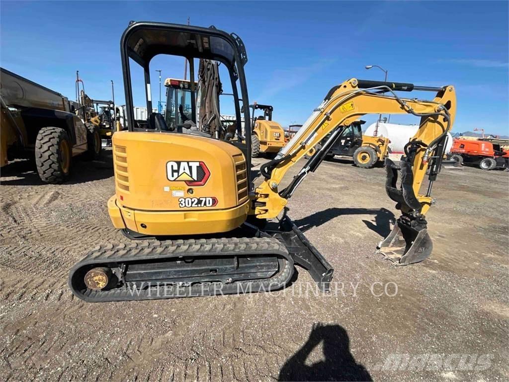 CAT 302.7DC1TH Гусеничні екскаватори