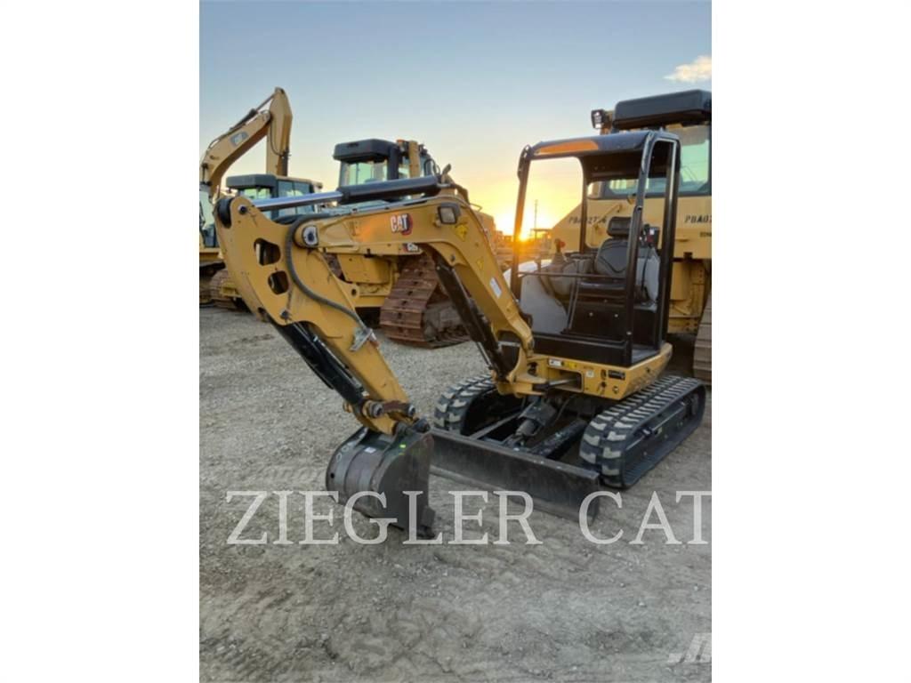 CAT 302.7DCR Гусеничні екскаватори