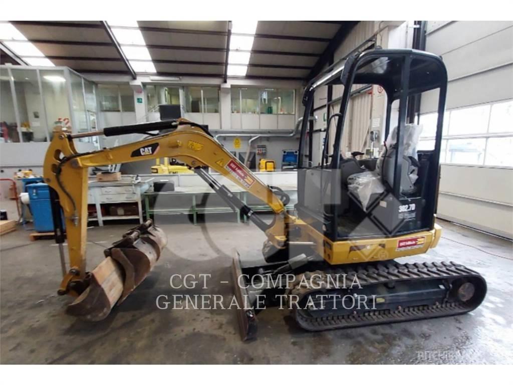 CAT 302.7DCR Гусеничні екскаватори