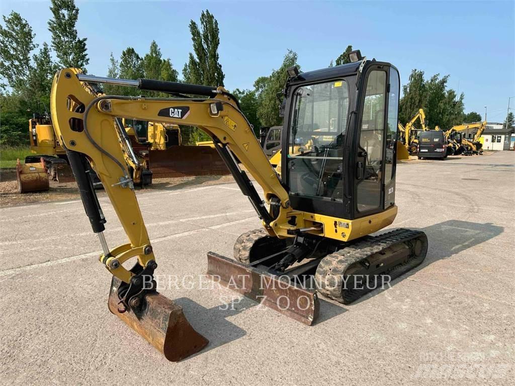 CAT 302.7DCR Гусеничні екскаватори
