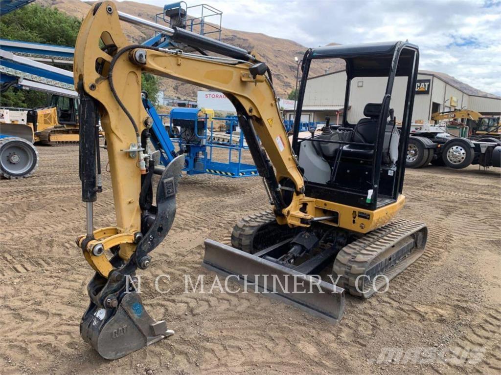CAT 302.7DCRCN Гусеничні екскаватори