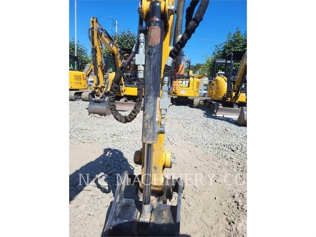 CAT 302.7DCRCN Гусеничні екскаватори