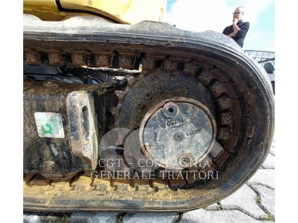 CAT 302 CR Гусеничні екскаватори