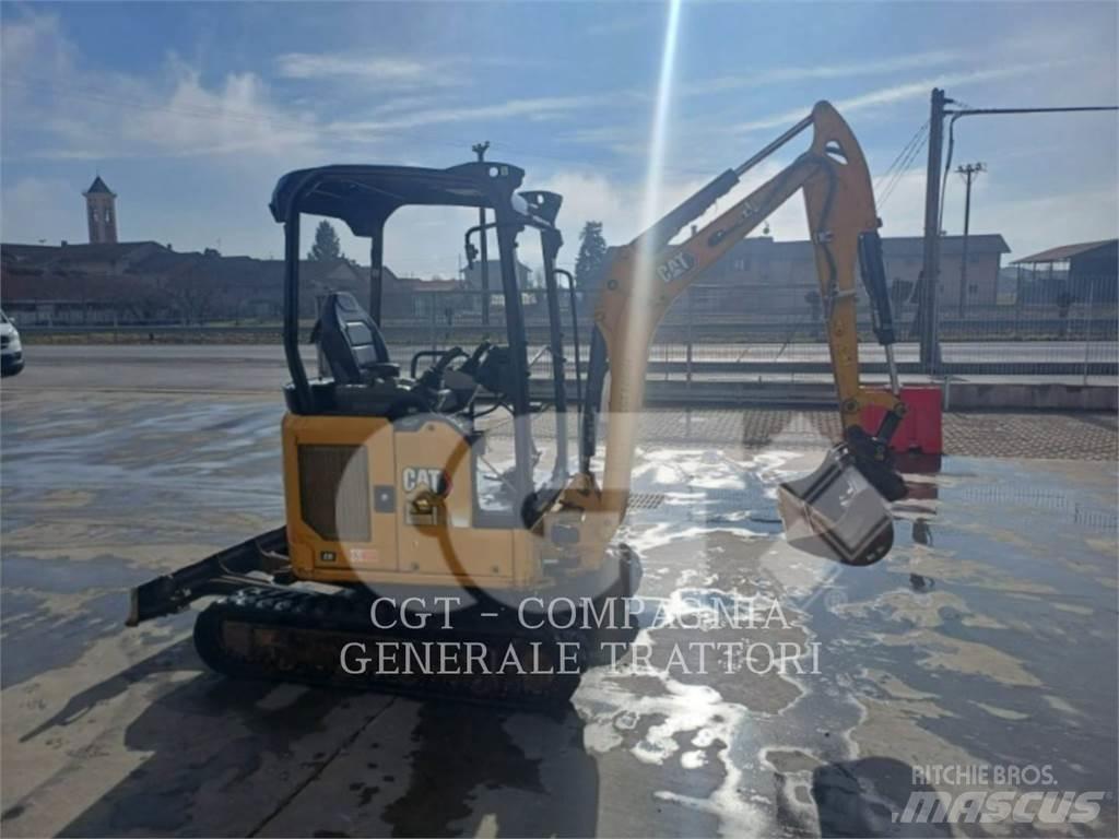 CAT 302 CR Гусеничні екскаватори
