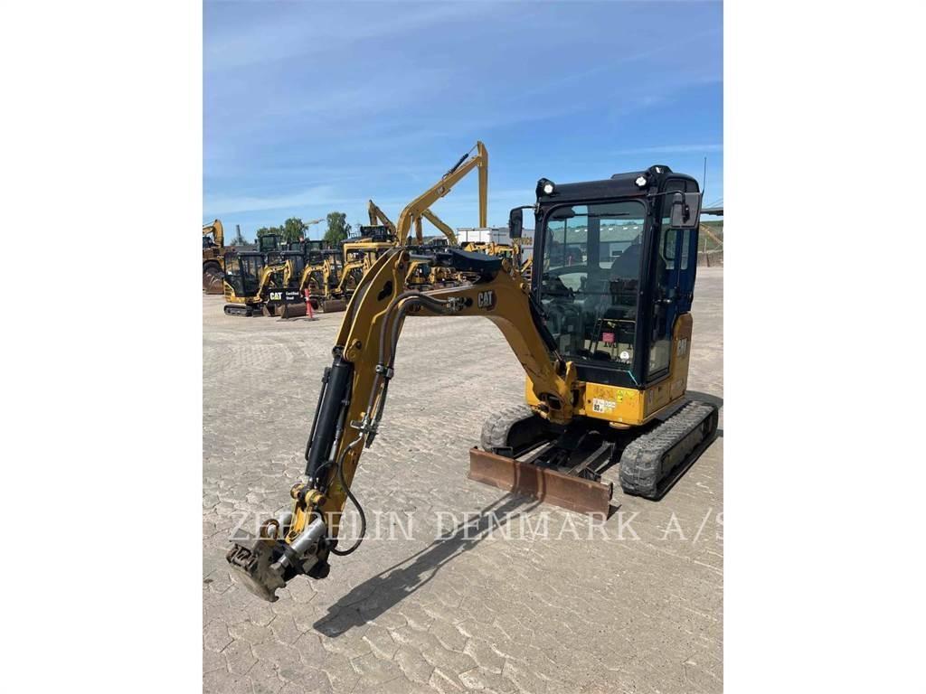 CAT 30205CR Міні-екскаватори < 7т