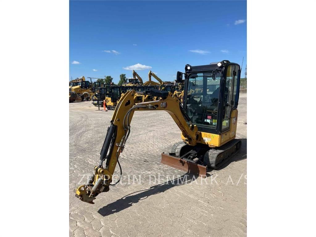 CAT 30205CR Міні-екскаватори < 7т