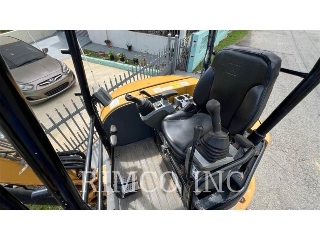 CAT 303.5 Міні-екскаватори < 7т