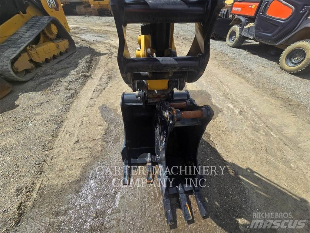 CAT 303.5CR Гусеничні екскаватори