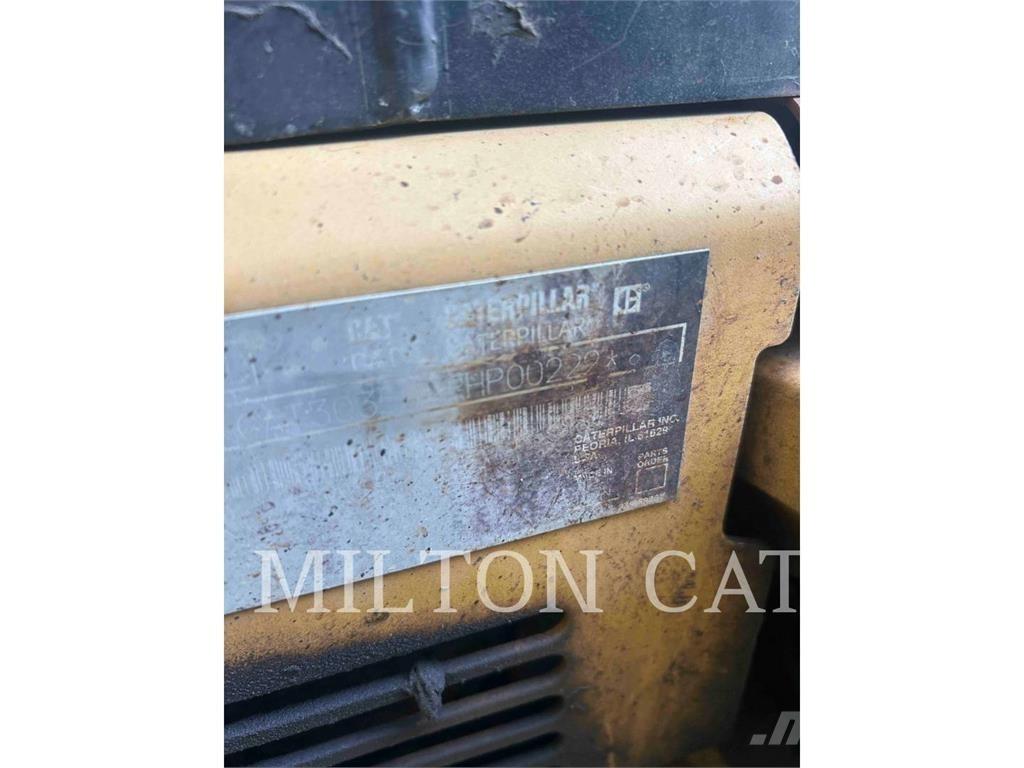 CAT 303.5DCR Гусеничні екскаватори