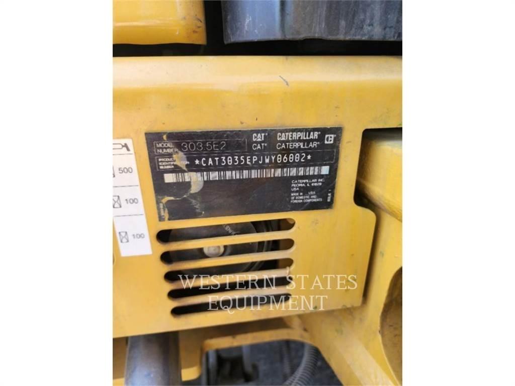 CAT 303.5E2 Гусеничні екскаватори