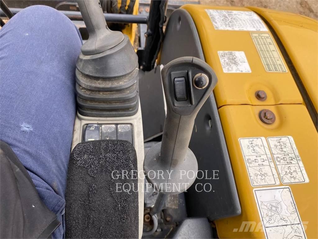 CAT 303.5E2CR Гусеничні екскаватори
