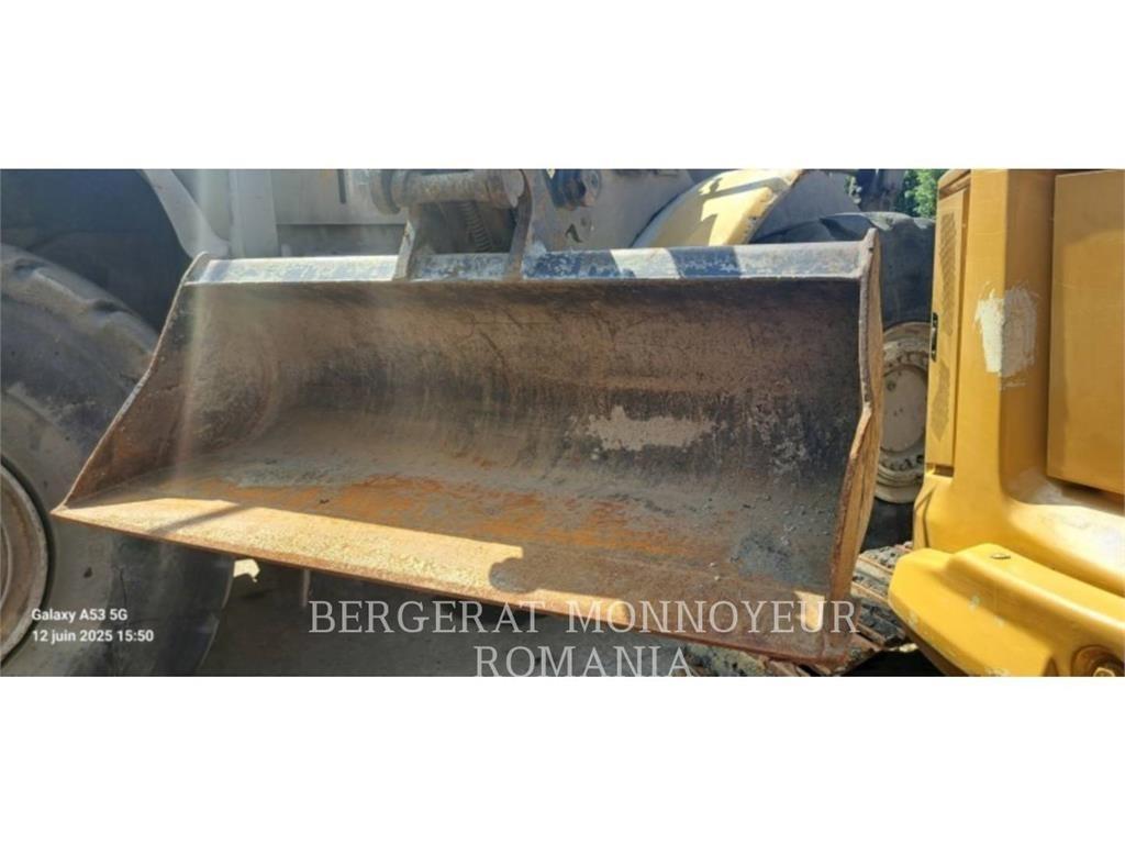CAT 303.5E2CR Гусеничні екскаватори