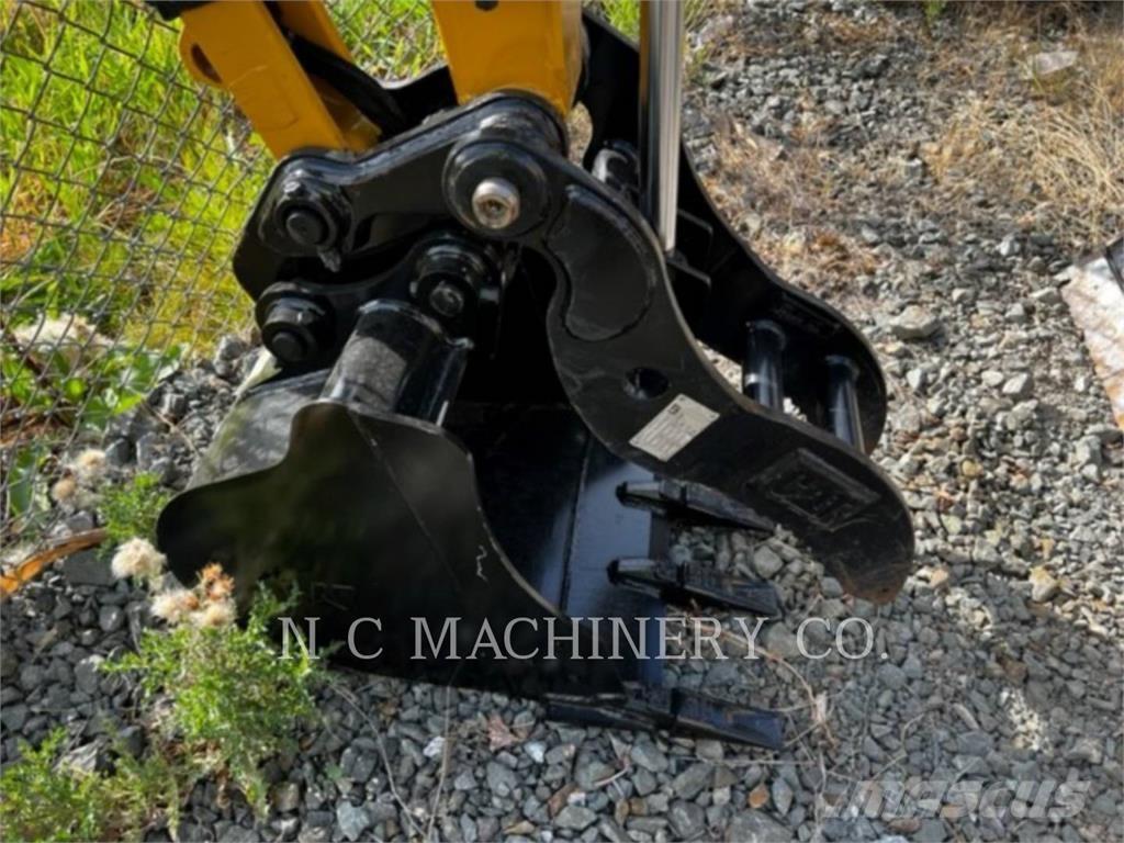 CAT 303.5E2CRN Гусеничні екскаватори