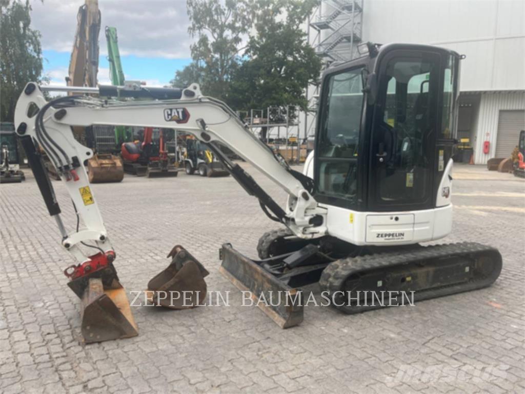 CAT 303.5ECR Гусеничні екскаватори