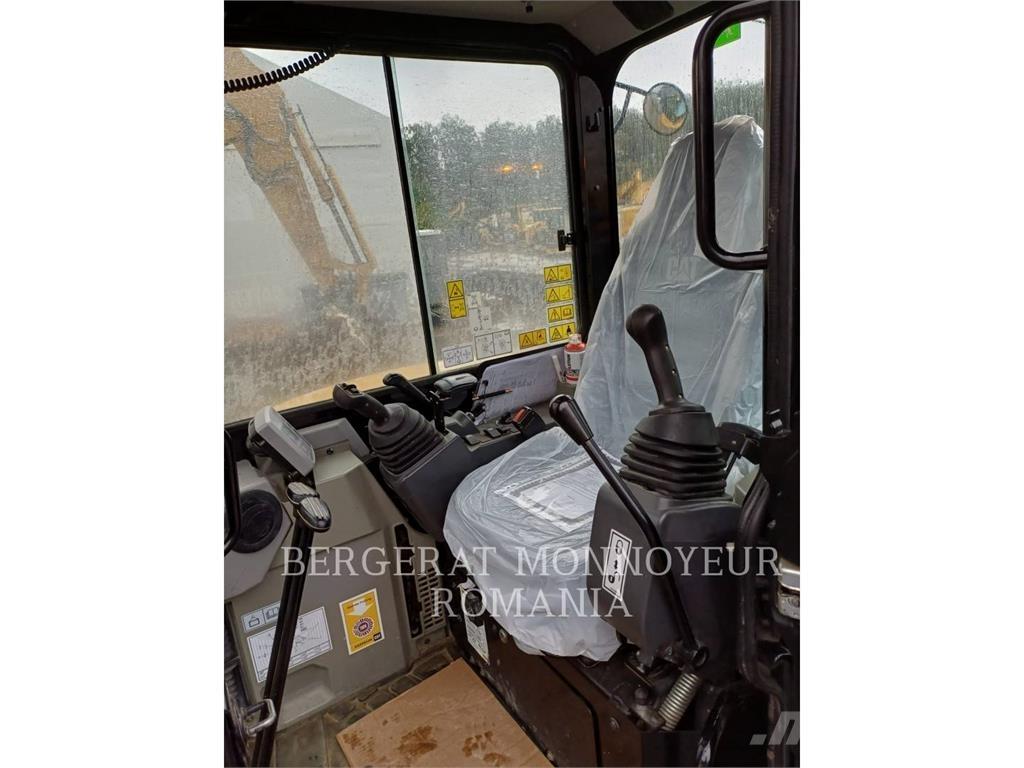 CAT 303.5ECR Гусеничні екскаватори
