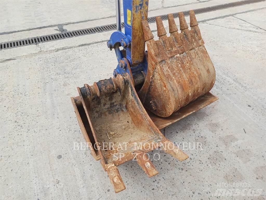 CAT 303 CR Гусеничні екскаватори