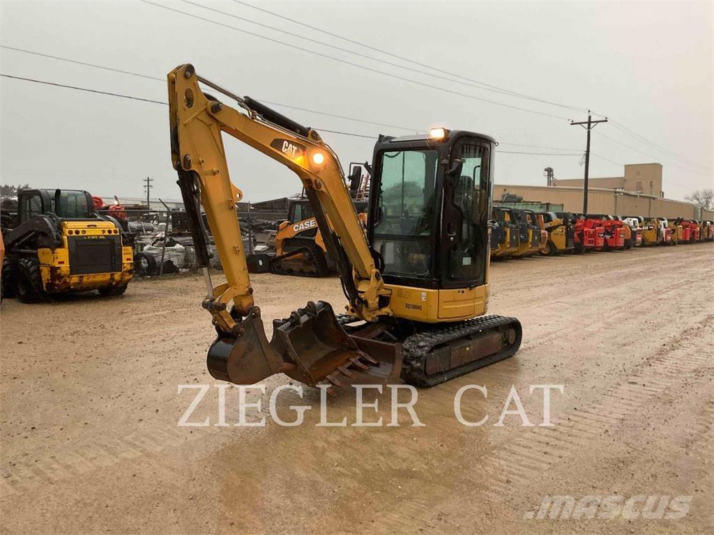 CAT 303C Гусеничні екскаватори