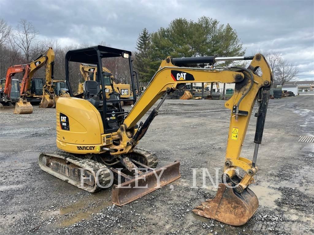 CAT 303ECR Гусеничні екскаватори