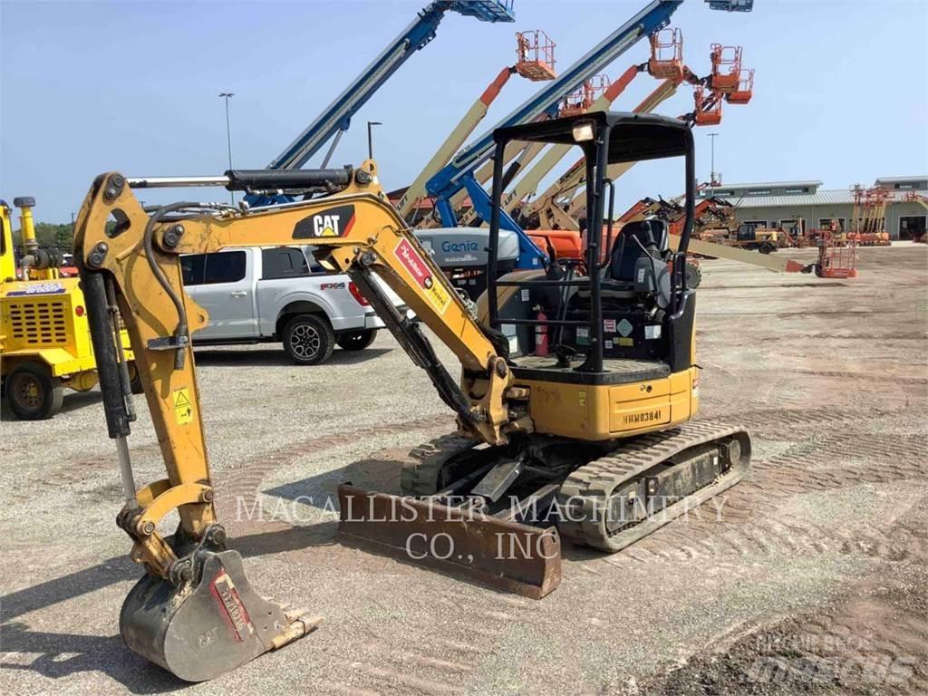 CAT 303ECR Гусеничні екскаватори