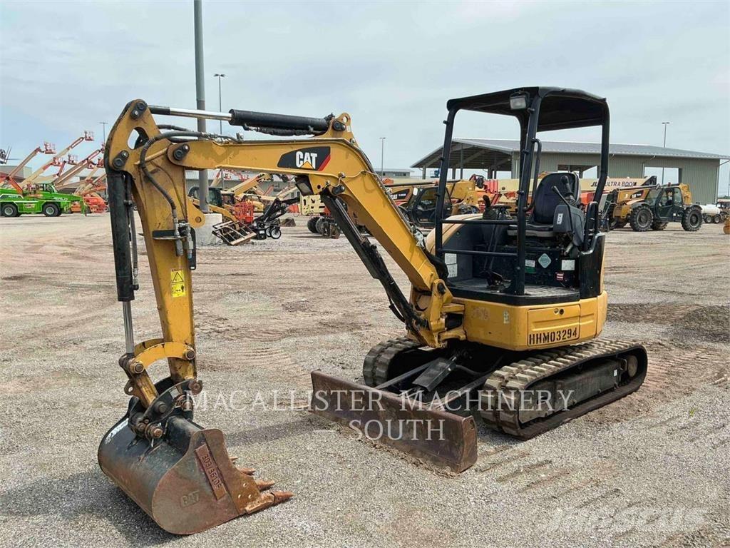 CAT 303ECR Гусеничні екскаватори