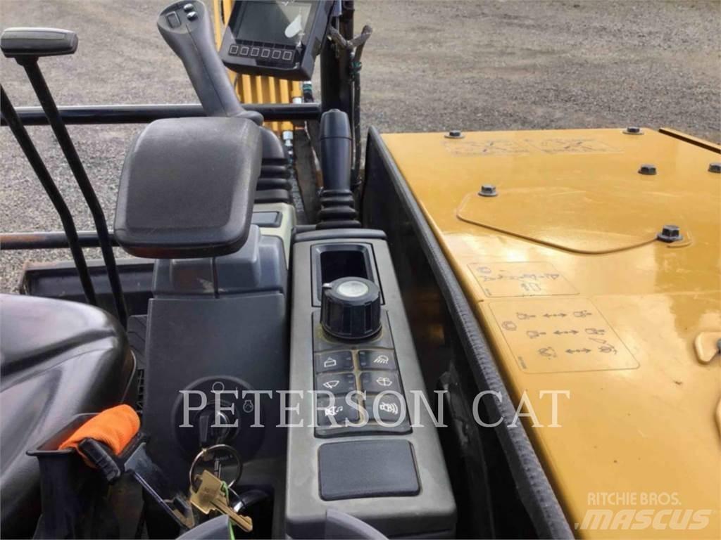 CAT 304 Гусеничні екскаватори