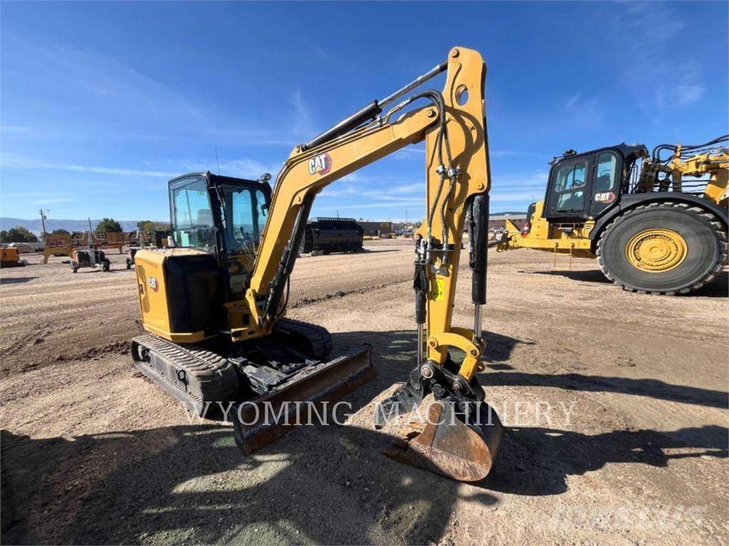 CAT 304 Гусеничні екскаватори
