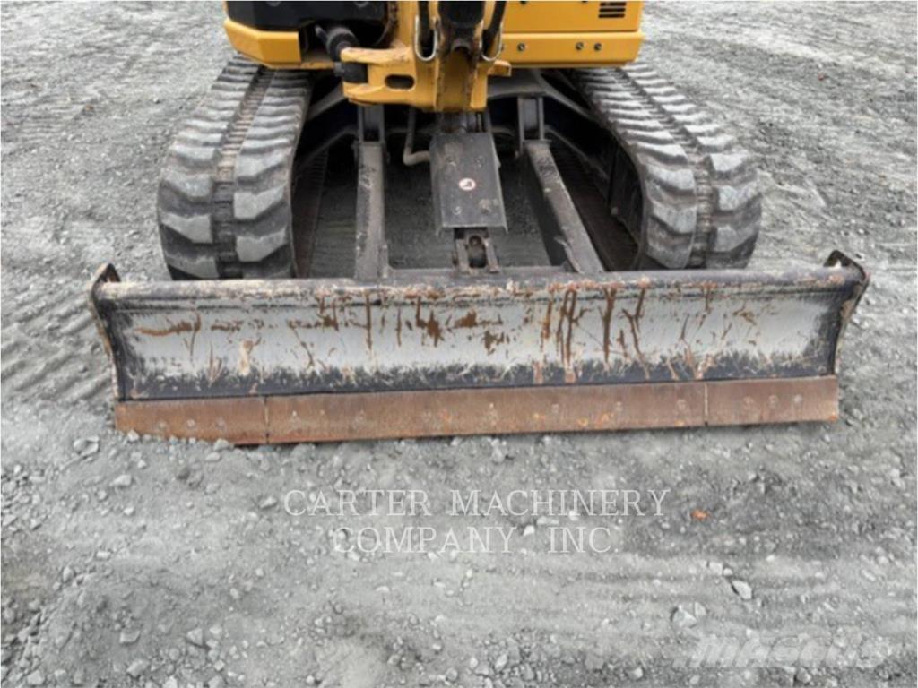 CAT 304-07 Гусеничні екскаватори