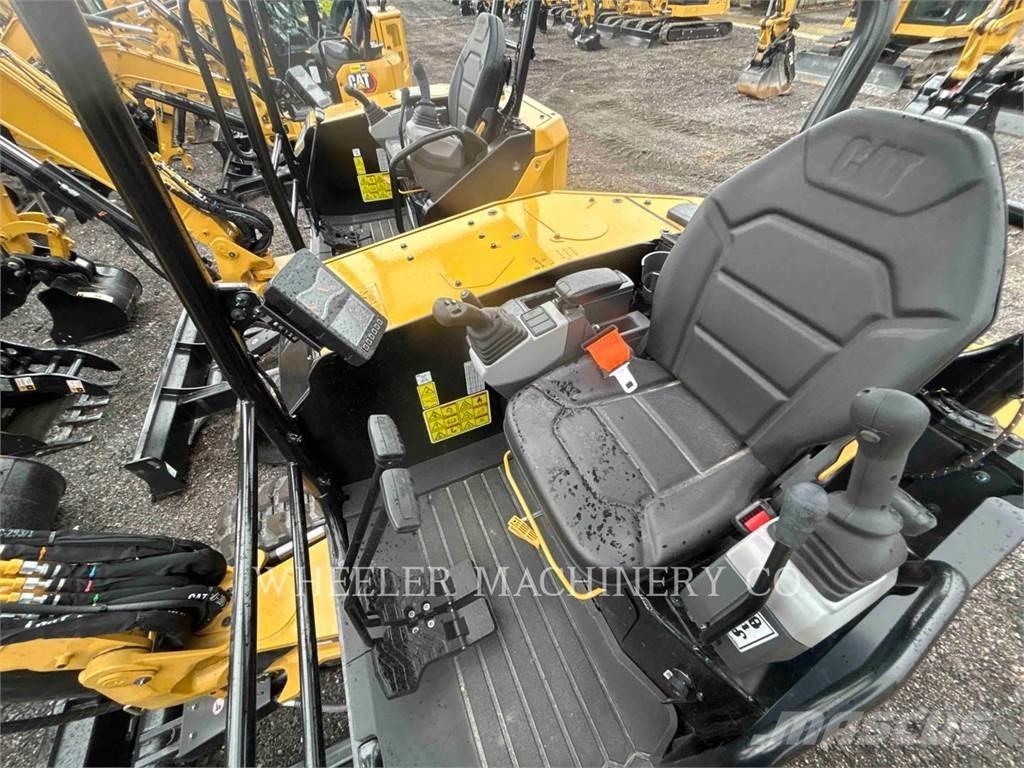 CAT 304 C1 TH Гусеничні екскаватори