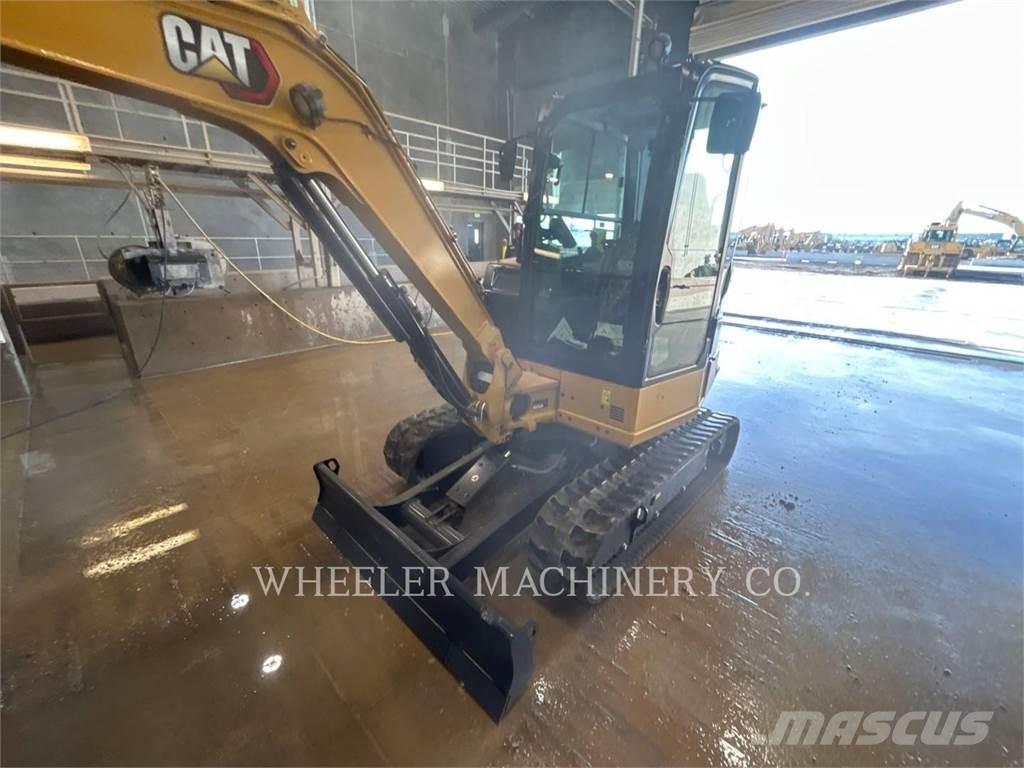 CAT 304 C3 TH Гусеничні екскаватори