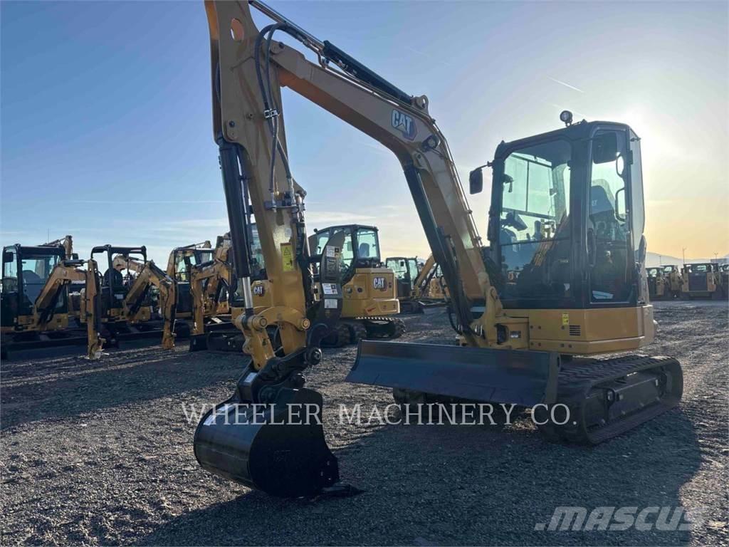CAT 304 C3 TH Гусеничні екскаватори