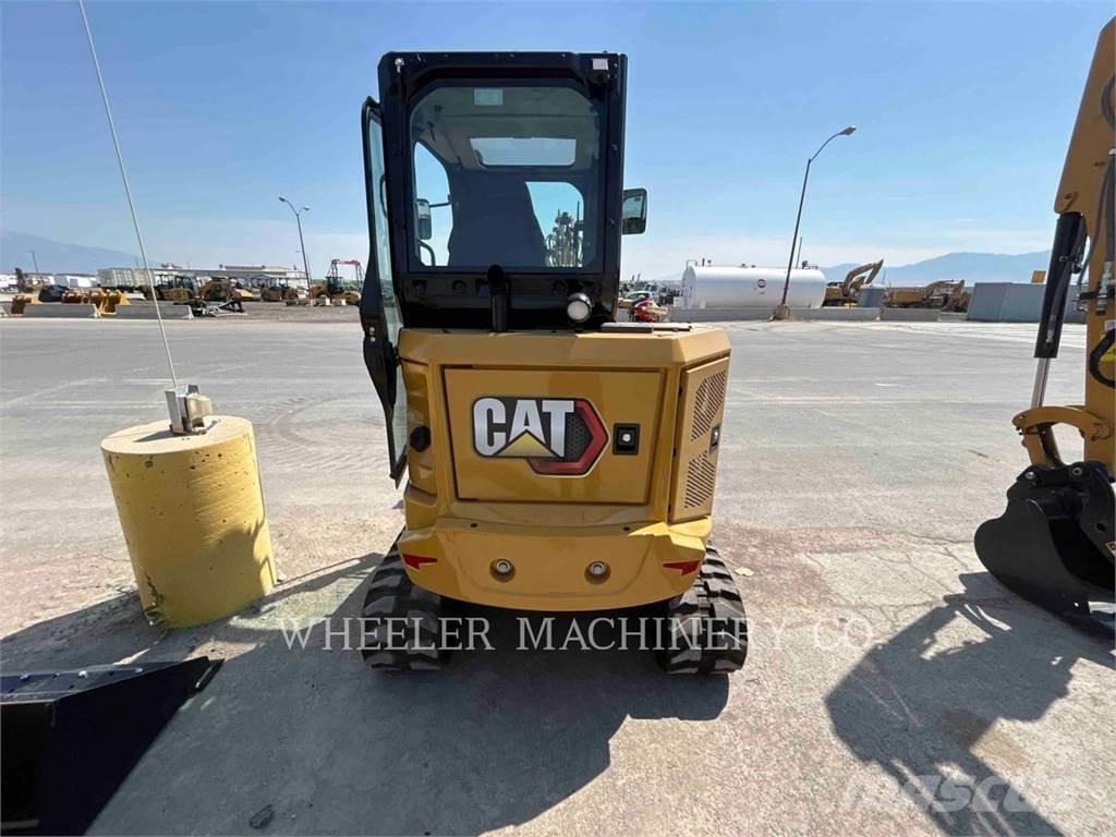 CAT 304 C3 TH Гусеничні екскаватори