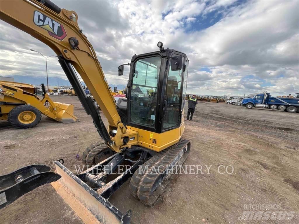 CAT 304 C3 TH Гусеничні екскаватори