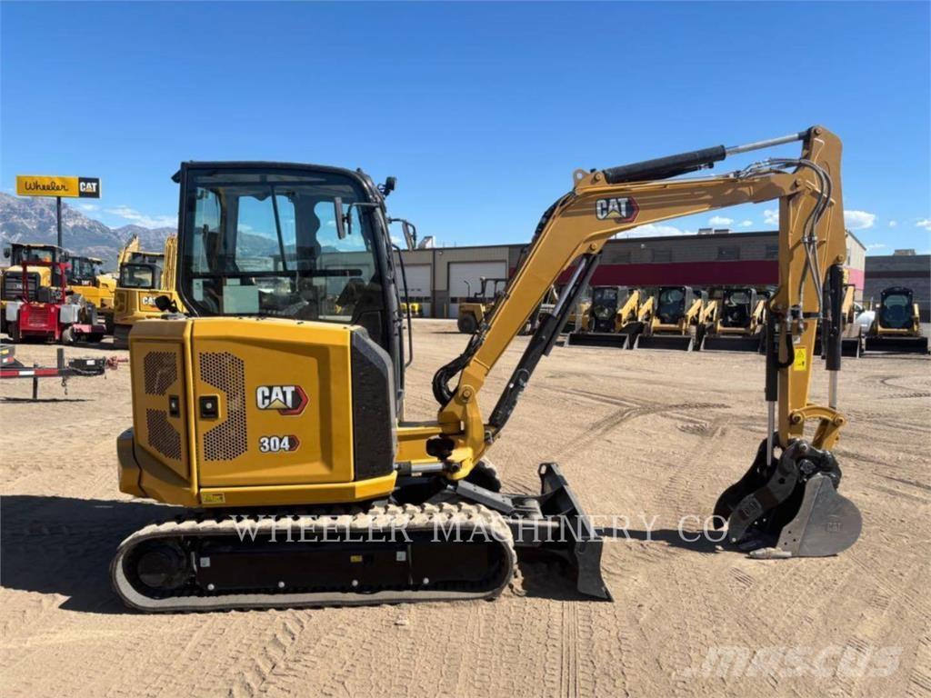 CAT 304 C3 TH Гусеничні екскаватори