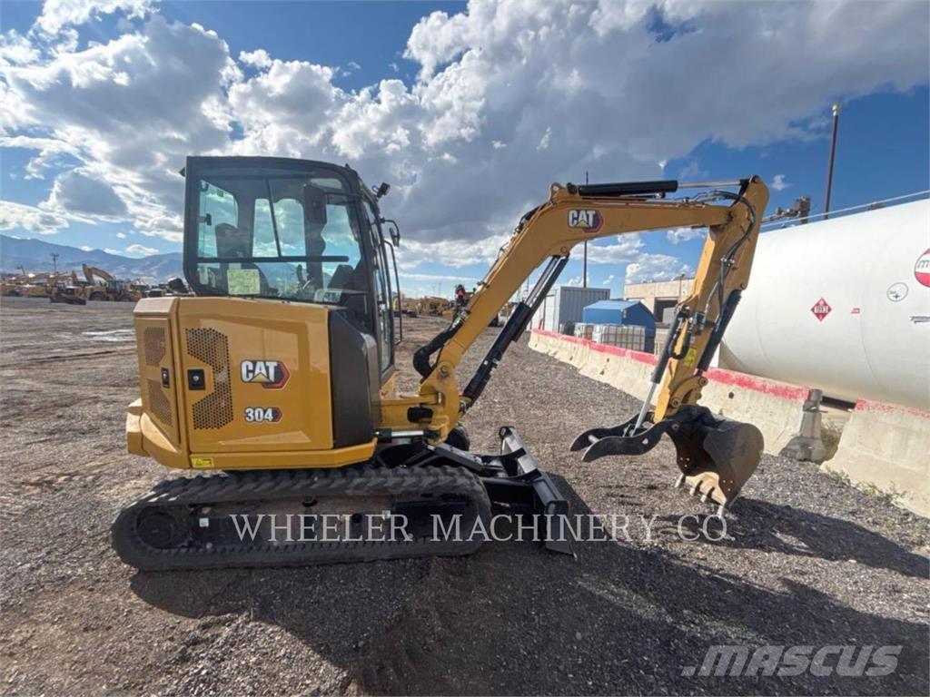 CAT 304 C3 TH Гусеничні екскаватори
