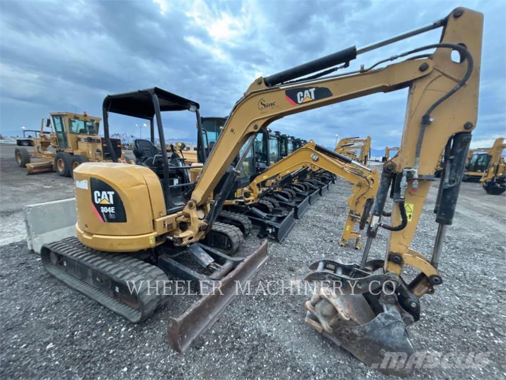 CAT 304E DCA1 Гусеничні екскаватори