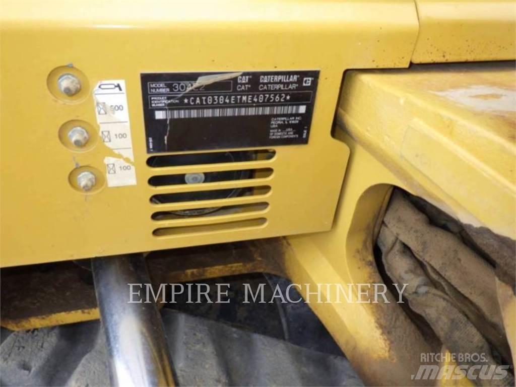 CAT 304E2 Гусеничні екскаватори