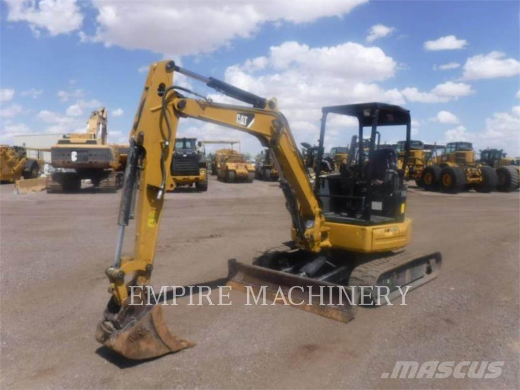 CAT 304E2 Гусеничні екскаватори