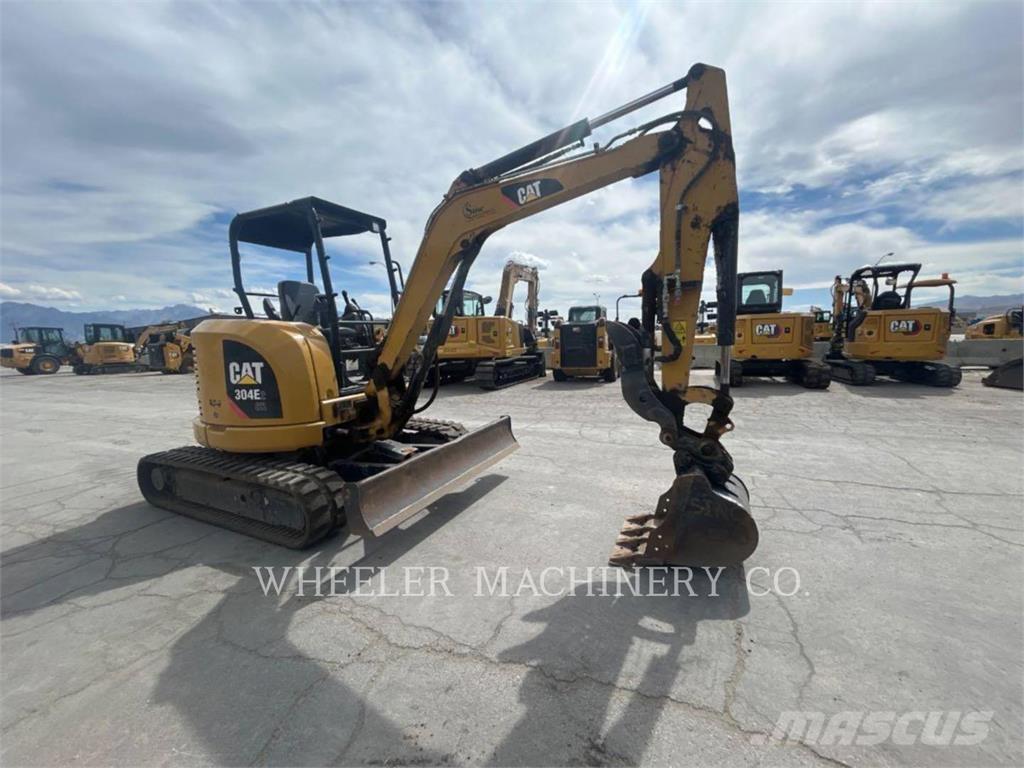 CAT 304E2 C1TH Гусеничні екскаватори