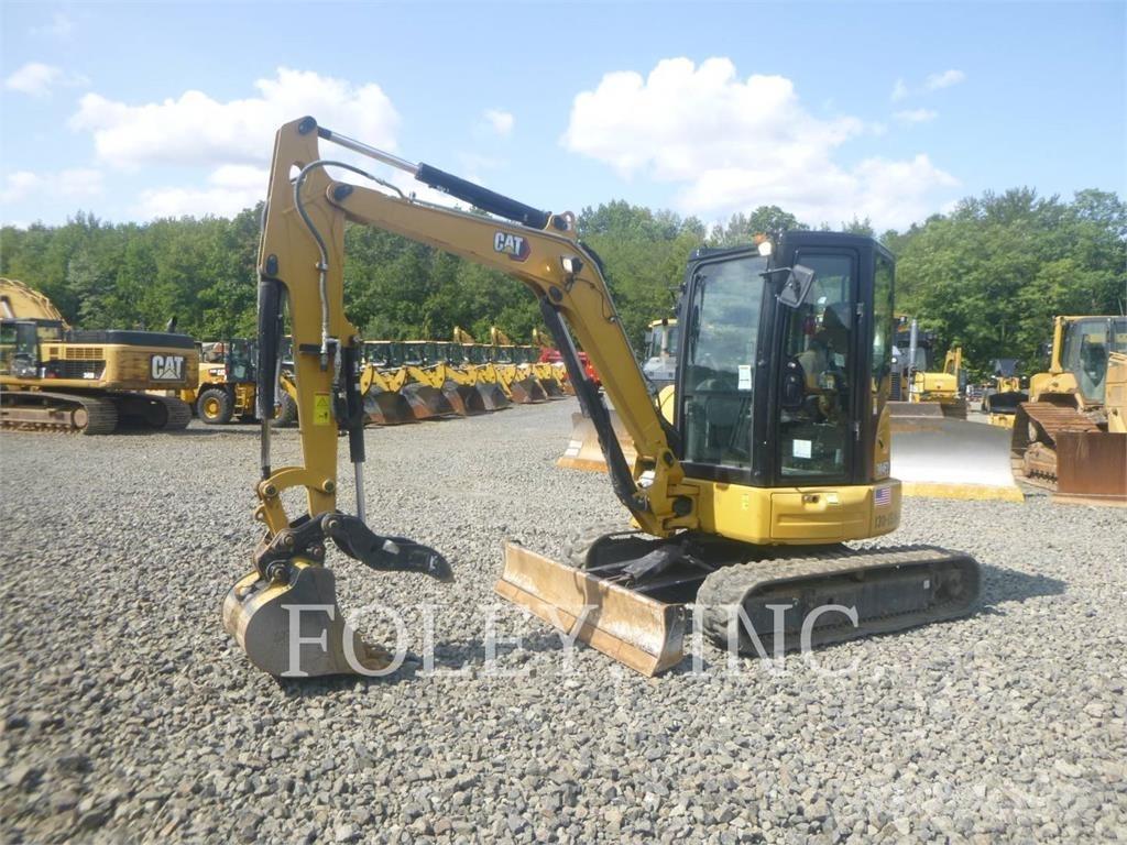 CAT 304E2CR Гусеничні екскаватори