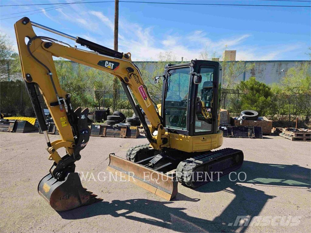 CAT 304E2CR Гусеничні екскаватори