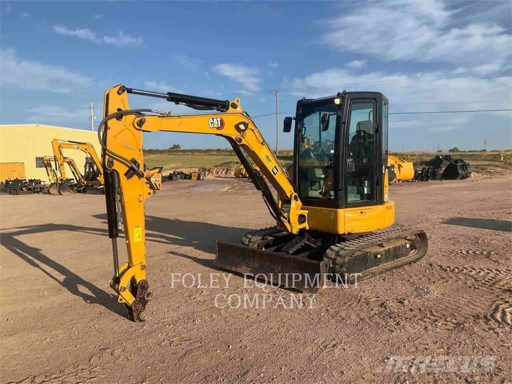CAT 304E2LC Гусеничні екскаватори