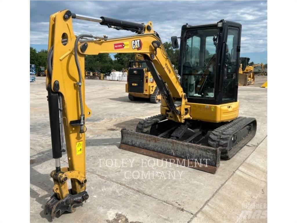 CAT 304E2LC Гусеничні екскаватори
