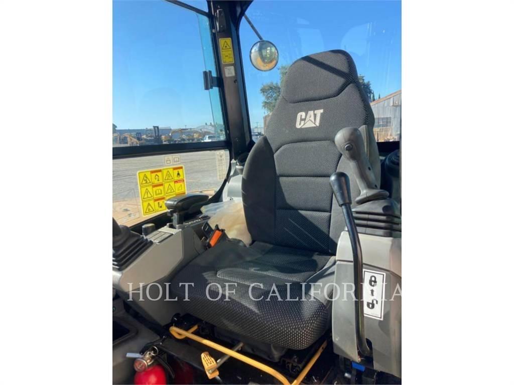CAT 305 Гусеничні екскаватори