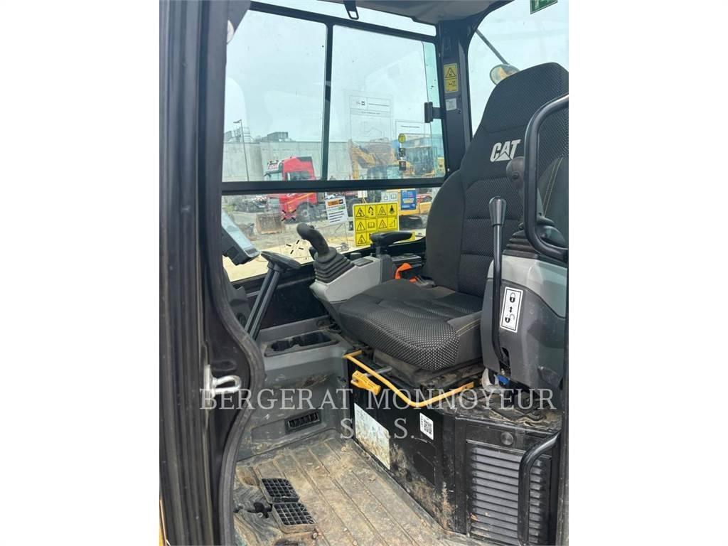 CAT 305 Гусеничні екскаватори