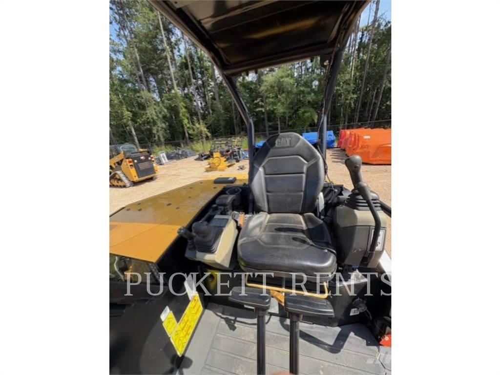 CAT 305-07CR Гусеничні екскаватори