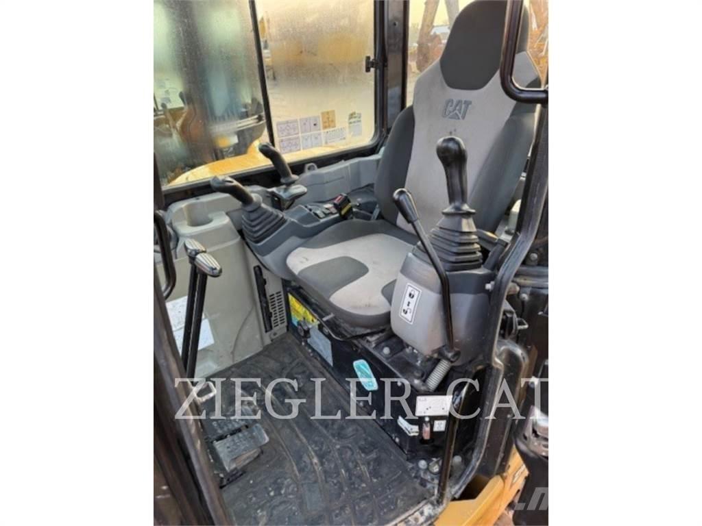 CAT 305.5D Гусеничні екскаватори