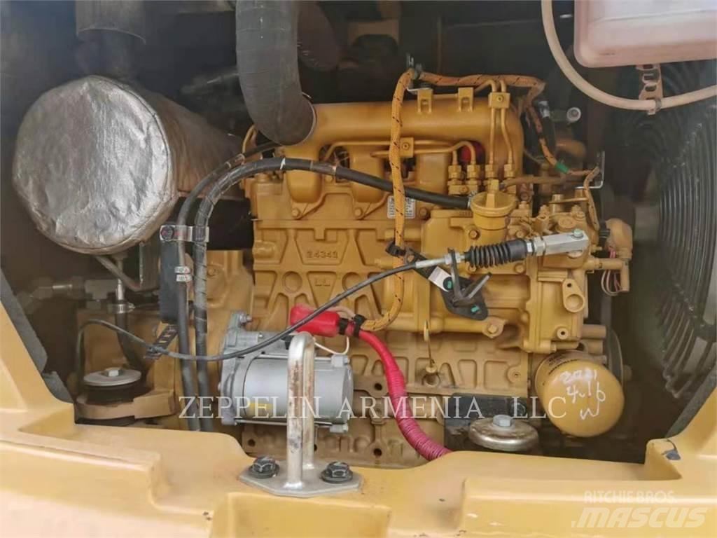 CAT 305.5E2 Гусеничні екскаватори