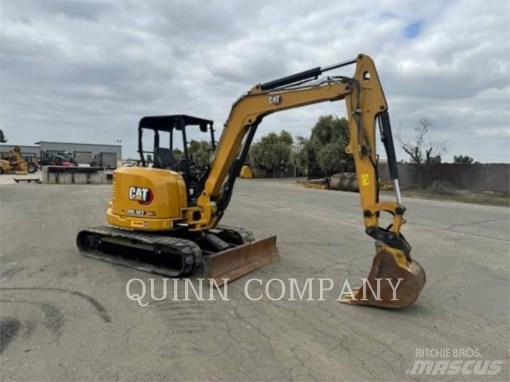 CAT 305.5E2 Гусеничні екскаватори