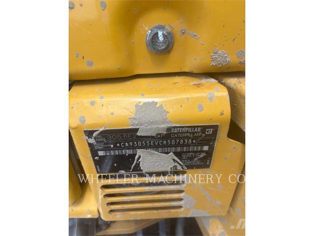 CAT 305.5E2C3T Гусеничні екскаватори