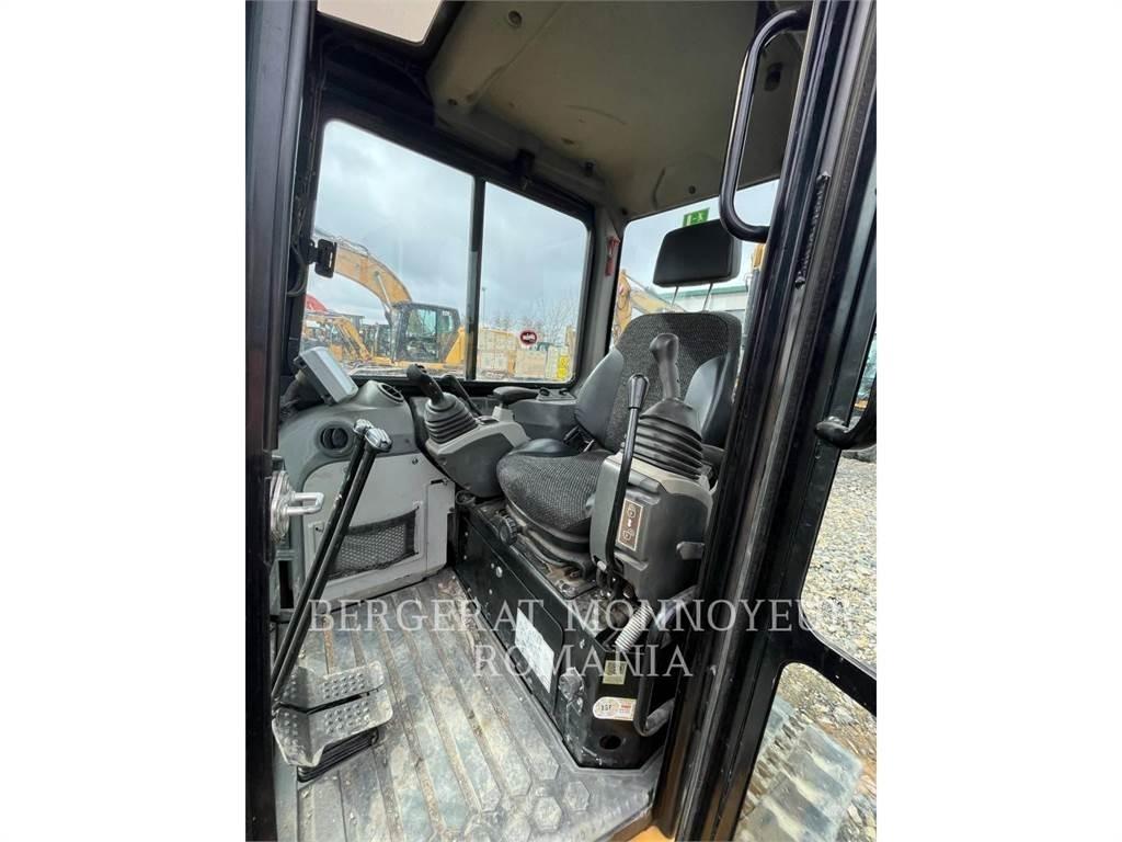CAT 305.5E2CR Гусеничні екскаватори